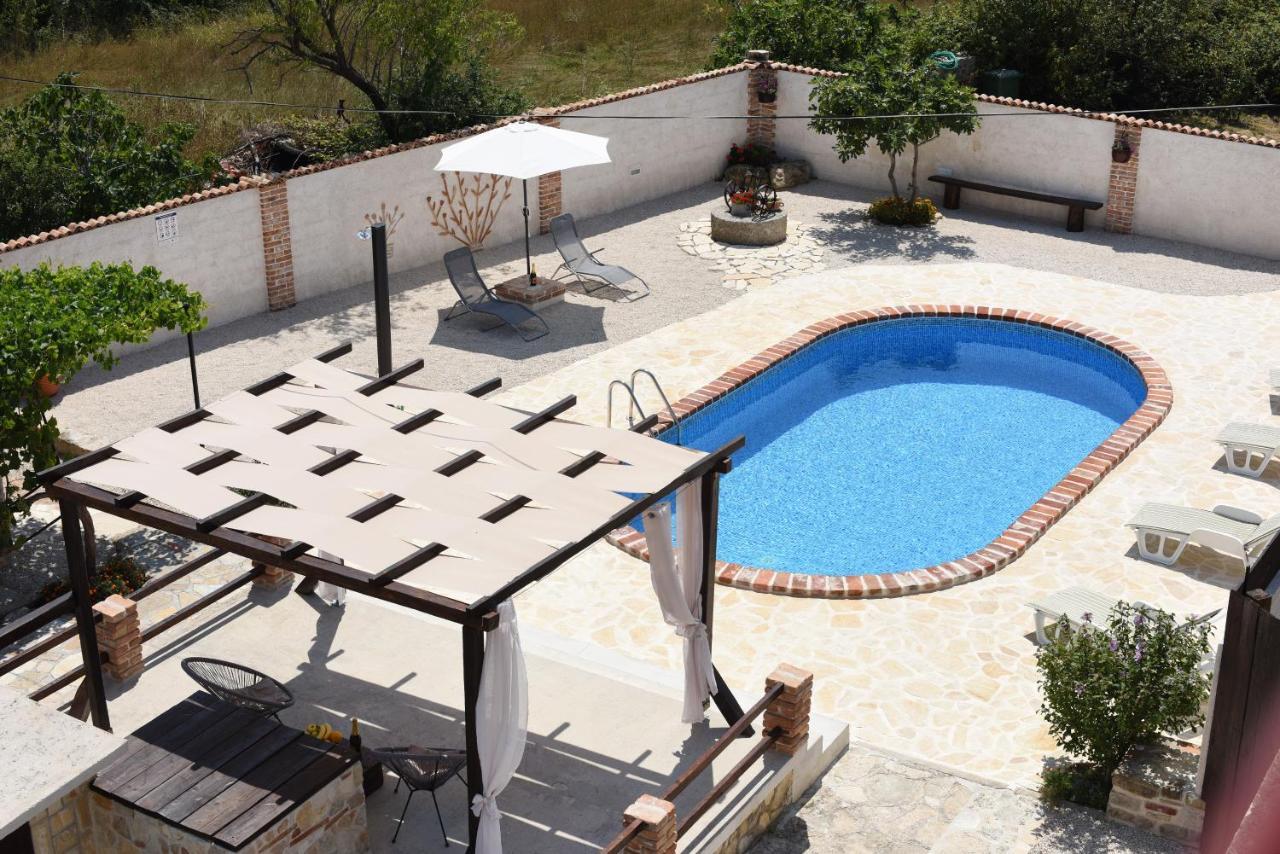 House & Apartment Palaca Donji Zemunik Exterior photo