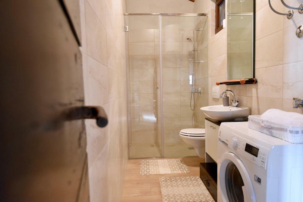 House & Apartment Palaca Donji Zemunik Exterior photo